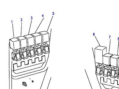 D11005 RELAYS-FOOTWELL-FROM (V) MA647645  Range Rover Classic